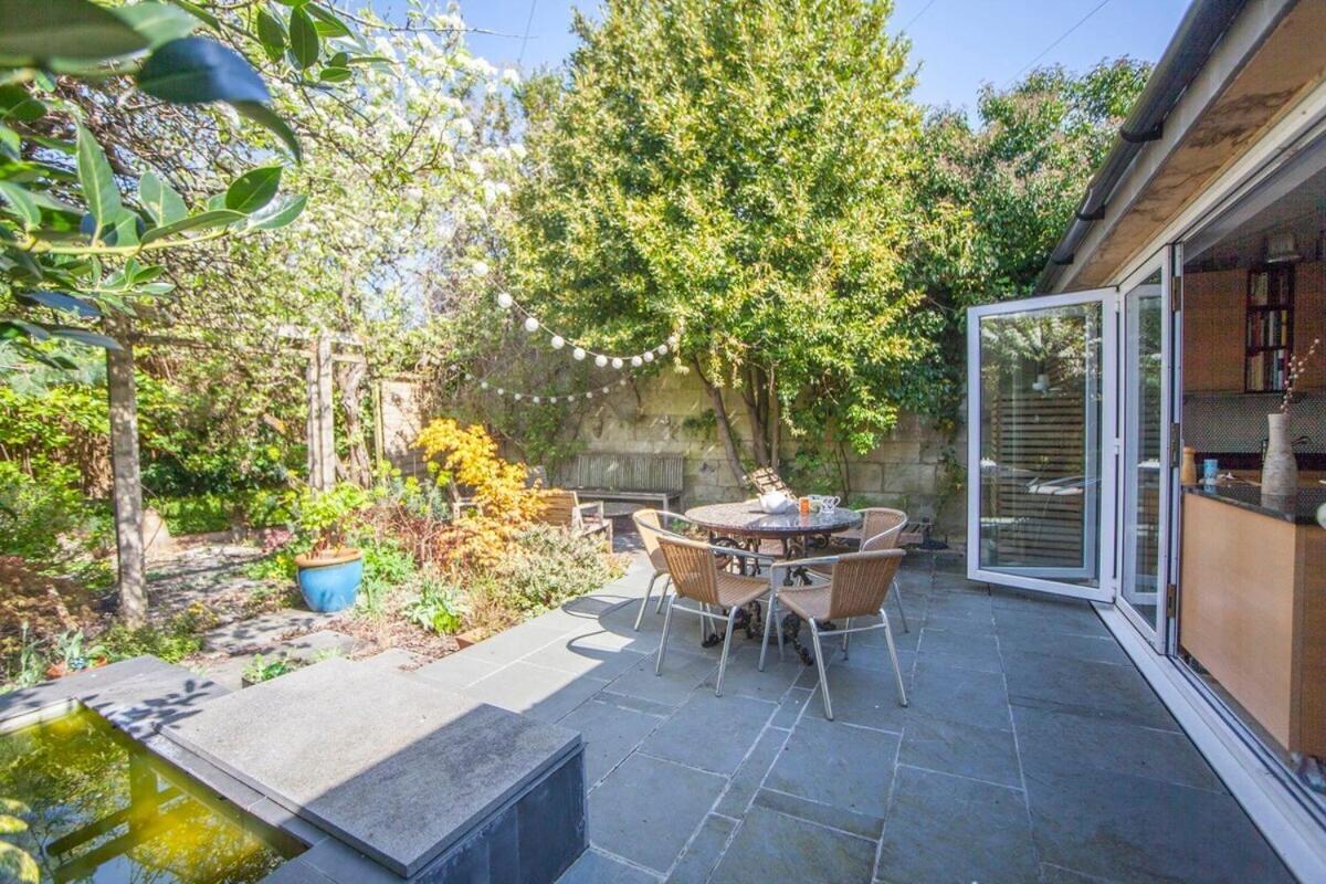 ※ Relaxing Home- Parking & Gorgeous Gardens Bath Dış mekan fotoğraf